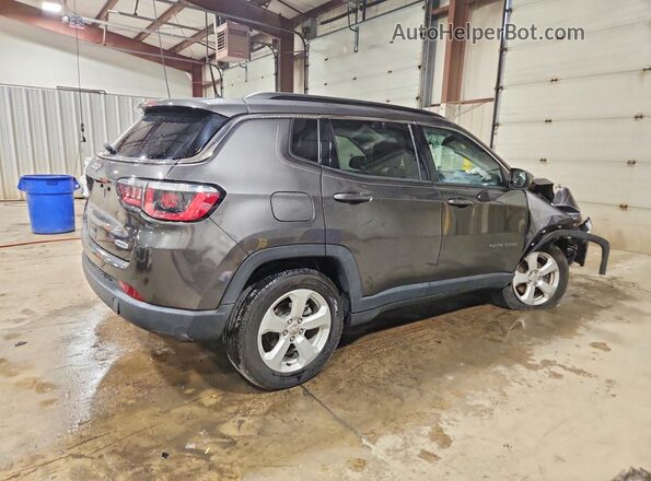 3C4NJDBB4JT457360 2018 JEEP COMPASS Серый Задняя правая четверть
