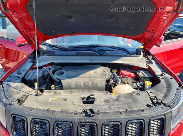 3C4NJDBB4KT761127 2019 JEEP COMPASS Red Vista del compartimento del motor