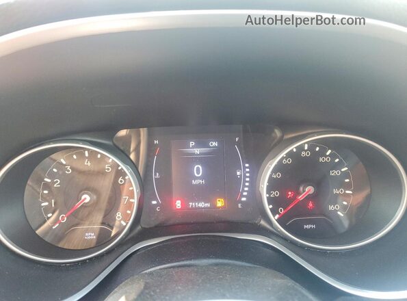 3C4NJDBB4LT104314 2020 JEEP COMPASS Red Instrument cluster view