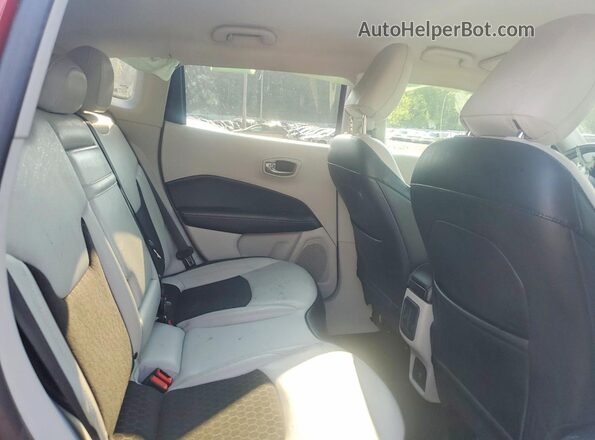 3C4NJDBB4LT104314 2020 JEEP COMPASS Red Rear interior view