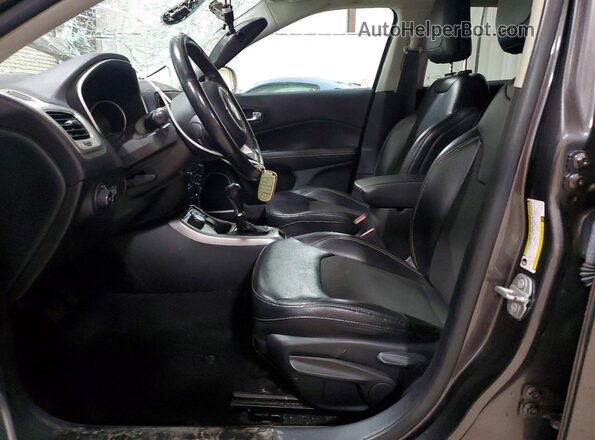 3C4NJDBB4LT230558 2020 JEEP COMPASS Gray Vista interior delantera