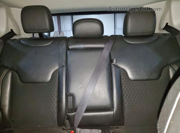 3C4NJDBB4LT230558 2020 JEEP COMPASS Gray Vista de los asientos traseros