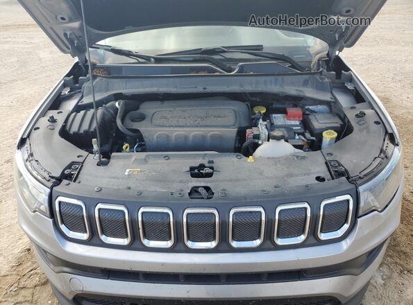 3C4NJDBB4NT223533 2022 JEEP COMPASS Серебряный Вид подкапотного пространства