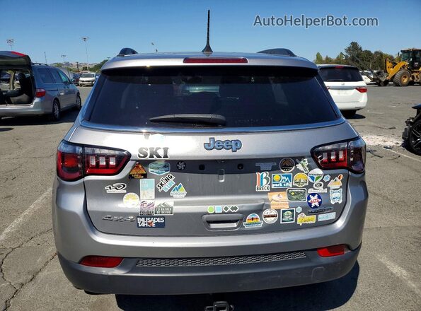 3C4NJDBB5NT128379 2022 JEEP COMPASS Silver Вид ззаду