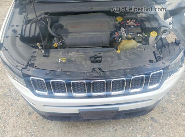 3C4NJDBB6HT651432 2017 JEEP COMPASS White Vista del compartimento del motor