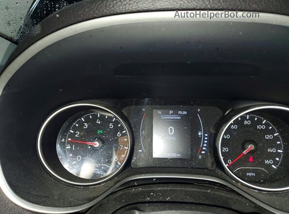 3C4NJDBB6HT679912 2017 JEEP COMPASS Black Instrument cluster view