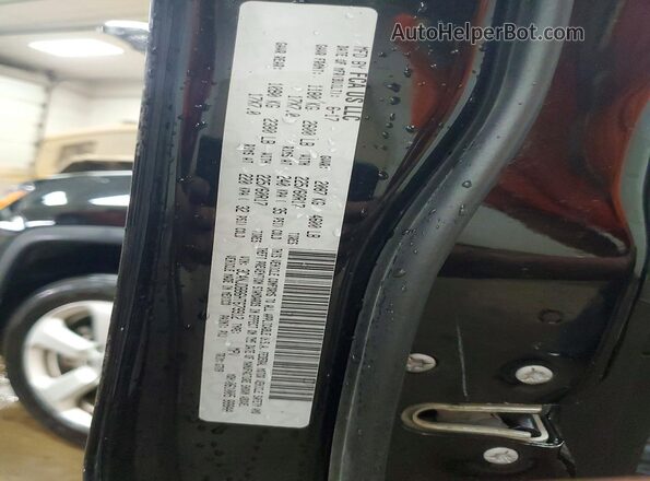 3C4NJDBB6HT679912 2017 JEEP COMPASS Black VIN sticker view