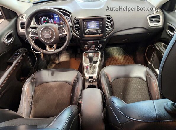 3C4NJDBB6JT185300 2018 JEEP COMPASS Gray წინა პანელის ხედი