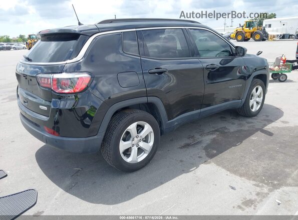 3C4NJDBB6JT413912 2018 JEEP COMPASS Черный Задняя правая четверть