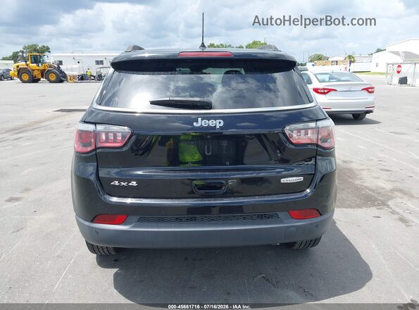 3C4NJDBB6JT413912 2018 JEEP COMPASS Черный 