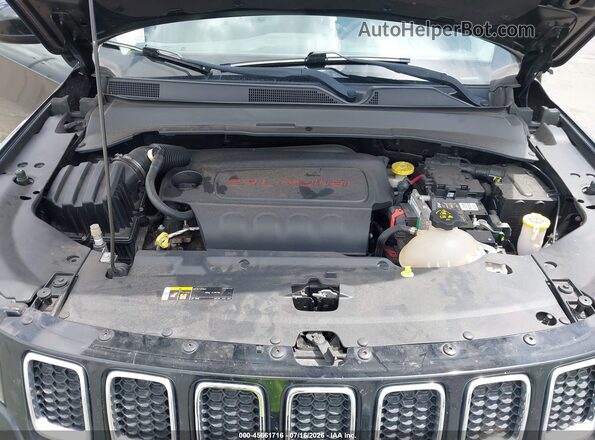 3C4NJDBB6JT413912 2018 JEEP COMPASS Черный Вид сзади
