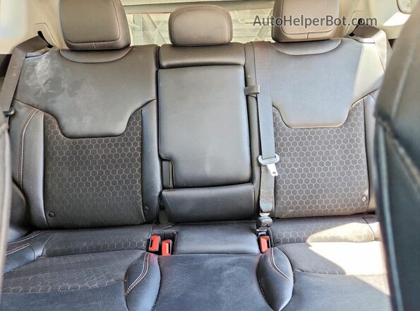 3C4NJDBB6MT543516 2021 JEEP COMPASS Maroon უკანა სავარძლების ხედი