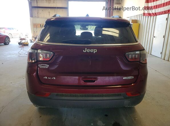 3C4NJDBB6NT131050 2022 JEEP COMPASS Burgundy Rear view