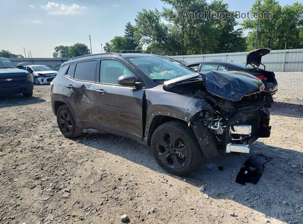 3C4NJDBB7JT325337 2018 JEEP COMPASS Gray Передня права чверть