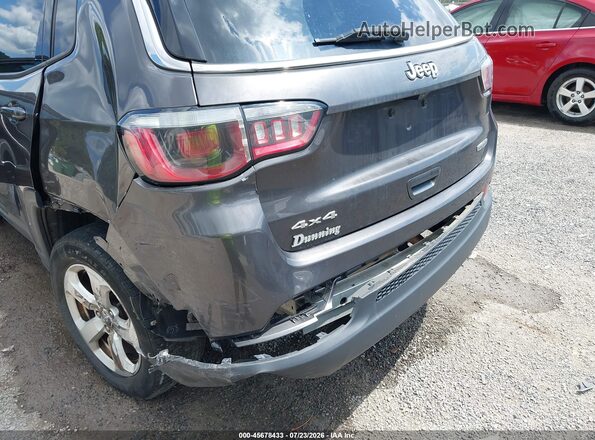 3C4NJDBB7JT400618 2018 JEEP COMPASS Gray 