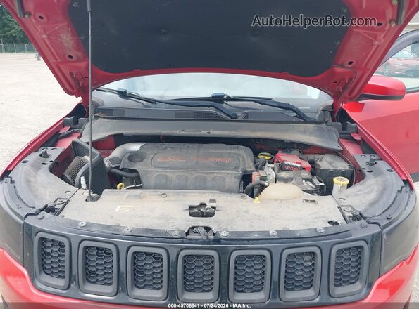 3C4NJDBB7LT205279 2020 JEEP COMPASS Red უკანა ხედი