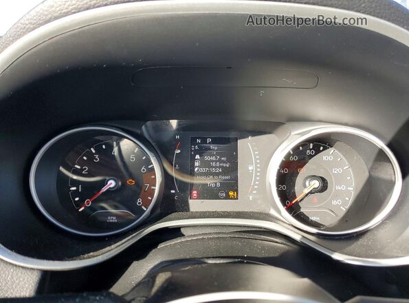 3C4NJDBB7LT244535 2020 JEEP COMPASS Red Սարքավորումների վահանակի տեսք