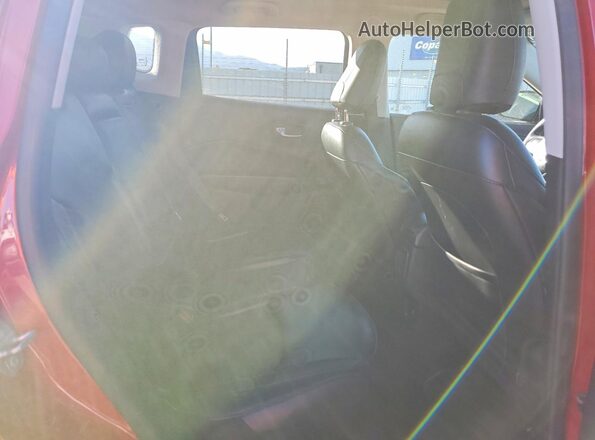 3C4NJDBB7LT244535 2020 JEEP COMPASS Red Հետևի նստատեղերի տեսք