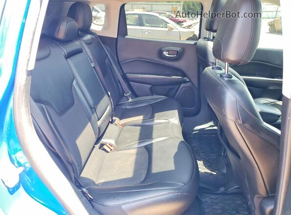 3C4NJDBB7LT251582 2020 JEEP COMPASS Blue Սալոնի հետևի տեսք