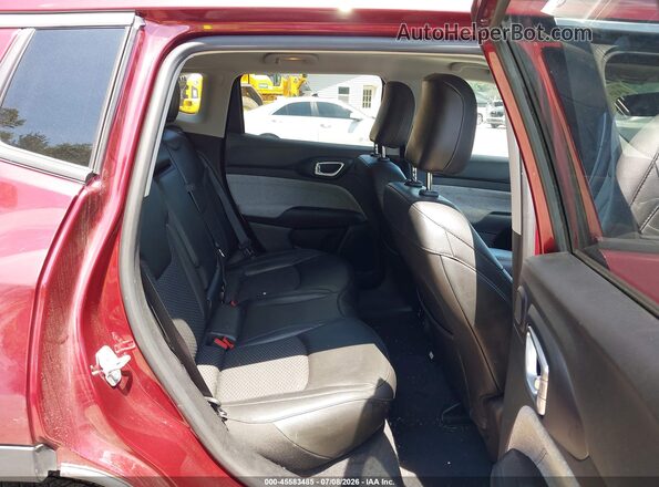 3C4NJDBB7NT231559 2022 JEEP COMPASS Maroon VIN կոդի պիտակի տեսք
