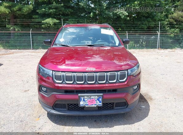 3C4NJDBB7NT231559 2022 JEEP COMPASS Maroon Սարքավորումների վահանակի տեսք