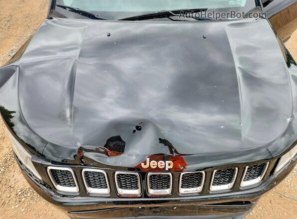 3C4NJDBB8HT679992 2017 JEEP COMPASS Black Vista del compartimento del motor