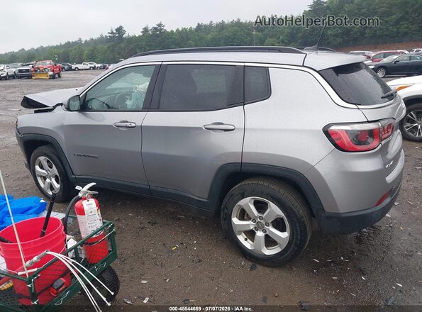 3C4NJDBB8JT113420 2018 JEEP COMPASS Silver უკანა მარცხენა