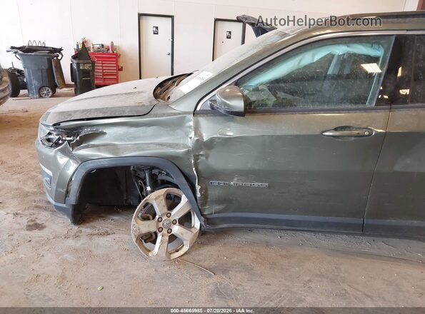 3C4NJDBB8JT283826 2018 JEEP COMPASS Green Front view
