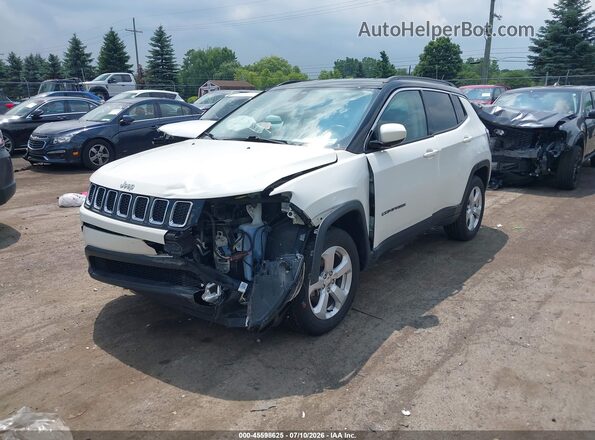 3C4NJDBB8JT326318 2018 JEEP COMPASS White Առջևի ձախ երեք քառորդ տեսարան