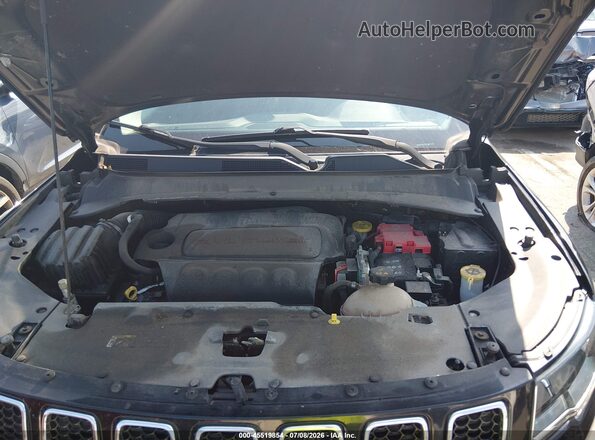 3C4NJDBB8KT696430 2019 JEEP COMPASS Черный Вид сзади