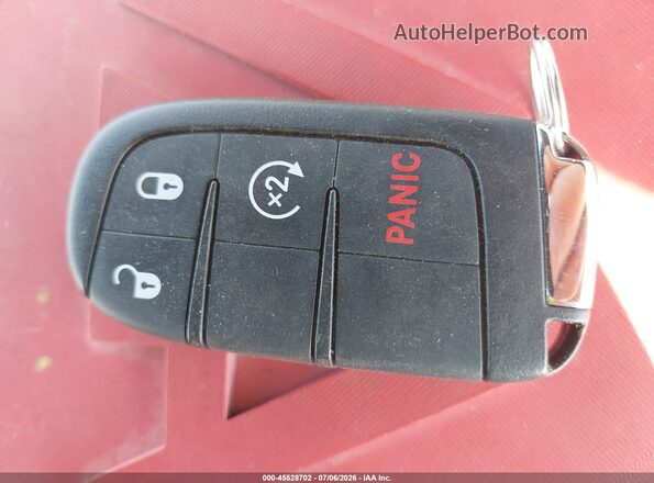 3C4NJDBB8KT741933 2019 JEEP COMPASS White Dashboard view