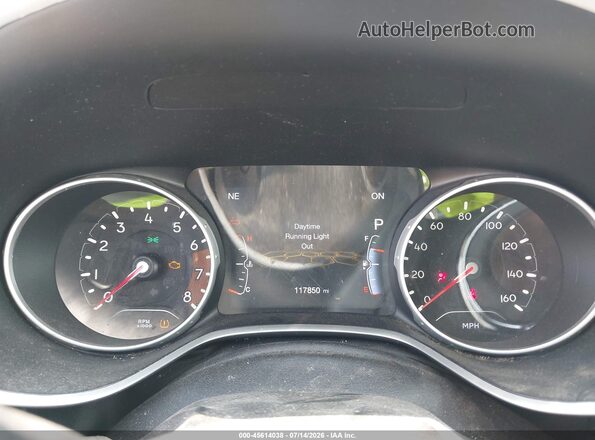 3C4NJDBB8KT850876 2019 JEEP COMPASS White Widok tylnych siedzeń