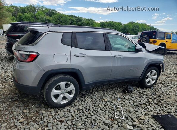 3C4NJDBB8MT566621 2021 JEEP COMPASS Silver Trasero derecho