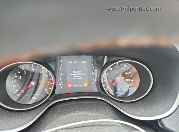 3C4NJDBB8MT566621 2021 JEEP COMPASS Silver Vista del cuadro de instrumentos