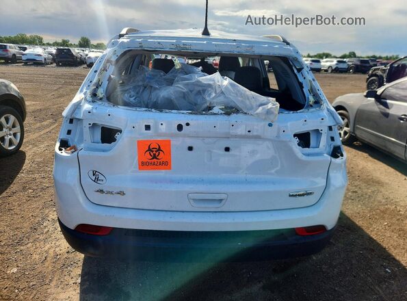 3C4NJDBB8NT116369 2022 JEEP COMPASS White Հետևի տեսք