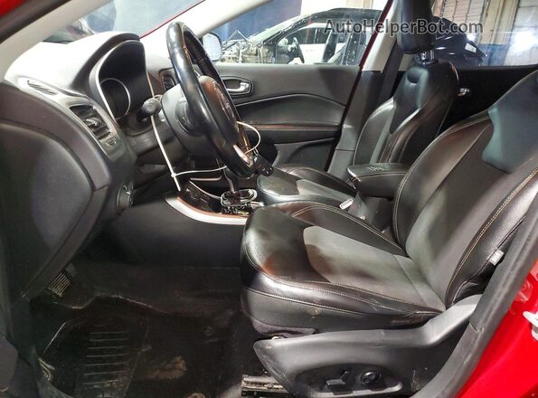 3C4NJDBB9JT202378 2018 JEEP COMPASS Red Widok wnętrza z przodu