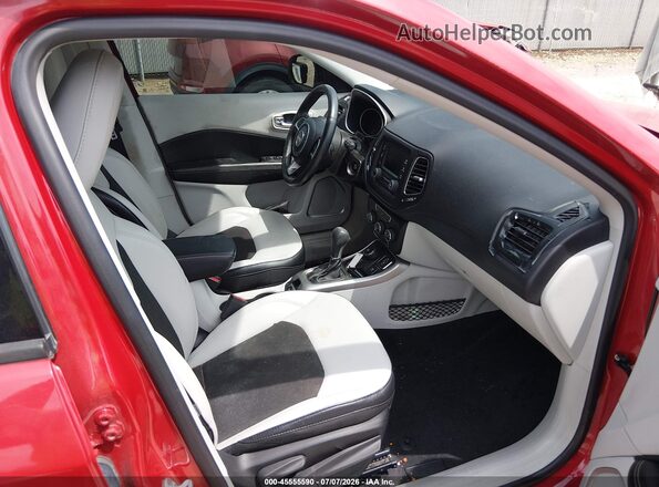 3C4NJDBB9JT467690 2018 JEEP COMPASS Red Вид салону спереду