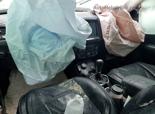 3C4NJDBB9KT622790 2019 JEEP COMPASS Угольный Вид панели приборов