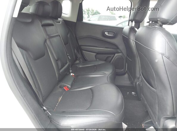 3C4NJDBB9KT648600 2019 JEEP COMPASS White Vista de la etiqueta del VIN