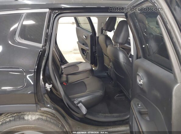 3C4NJDBB9KT697067 2019 JEEP COMPASS Black VIN sticker view
