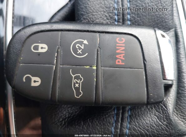 3C4NJDBB9NT108085 2022 JEEP COMPASS Blue Dashboard view