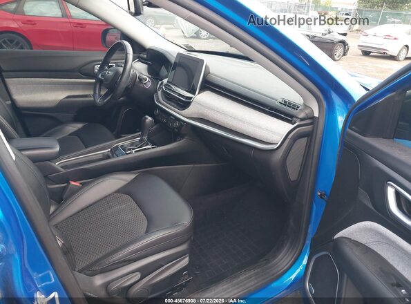 3C4NJDBB9NT108085 2022 JEEP COMPASS Blue Front interior view