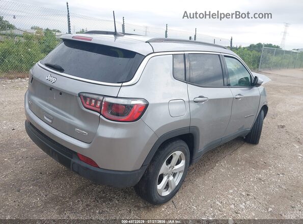 3C4NJDBBXKT742257 2019 JEEP COMPASS Silver Tył prawy