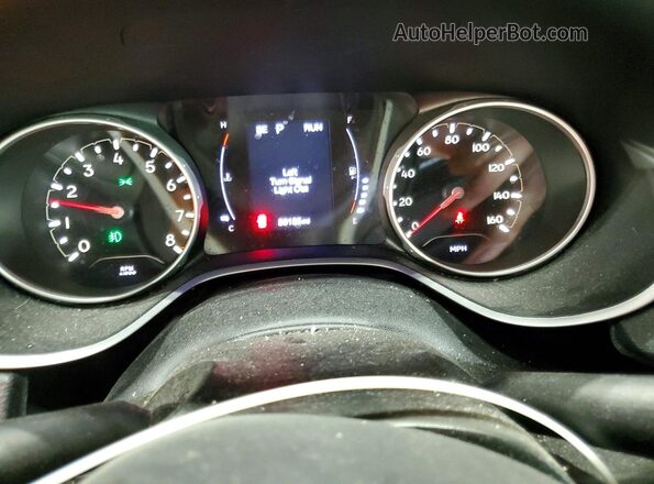 3C4NJDBBXLT107217 2020 JEEP COMPASS Черный Вид щитка приборов