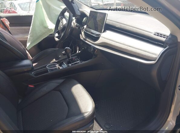 3C4NJDBBXNT210477 2022 JEEP COMPASS Silver Front interior view