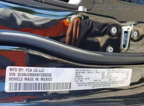 3C4NJDBBXNT226226 2022 JEEP COMPASS Black Vista interior de 360 grados