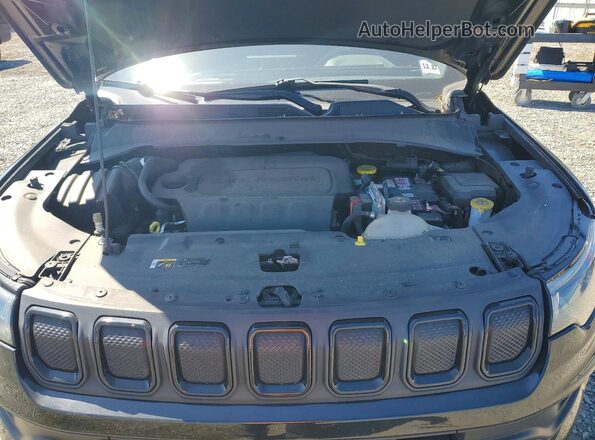3C4NJDBBXNT226226 2022 JEEP COMPASS Black Vista del compartimento del motor
