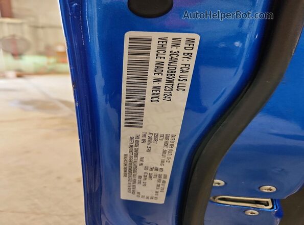 3C4NJDBBXNT231247 2022 JEEP COMPASS Blue Вид наклейки з VIN-кодом