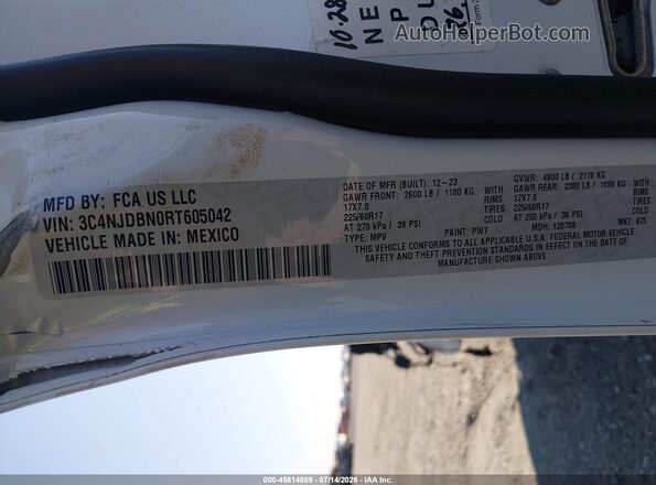3C4NJDBN0RT605042 2024 JEEP COMPASS White Շարժիչի բաժամունքի տեսք