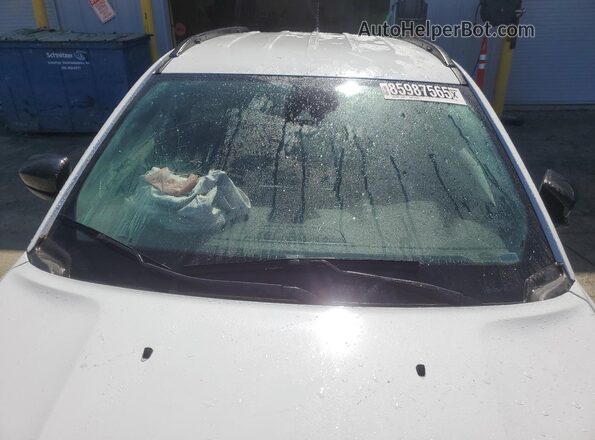 3C4NJDBN0ST623854 2025 JEEP COMPASS White Widok wnętrza 360 stopni